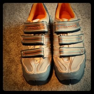 Women's size 8 Cannondale indoor spinning shoes